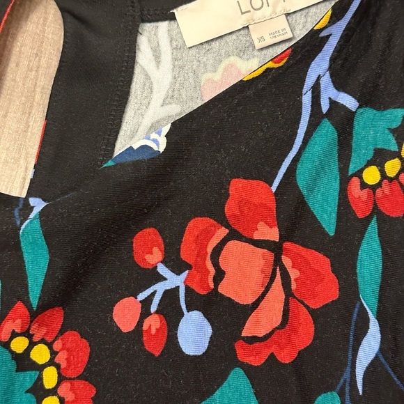 EUC Loft black and red floral long sleeve swing dress size XS - Picture 4 of 5